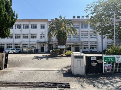 西池小学校